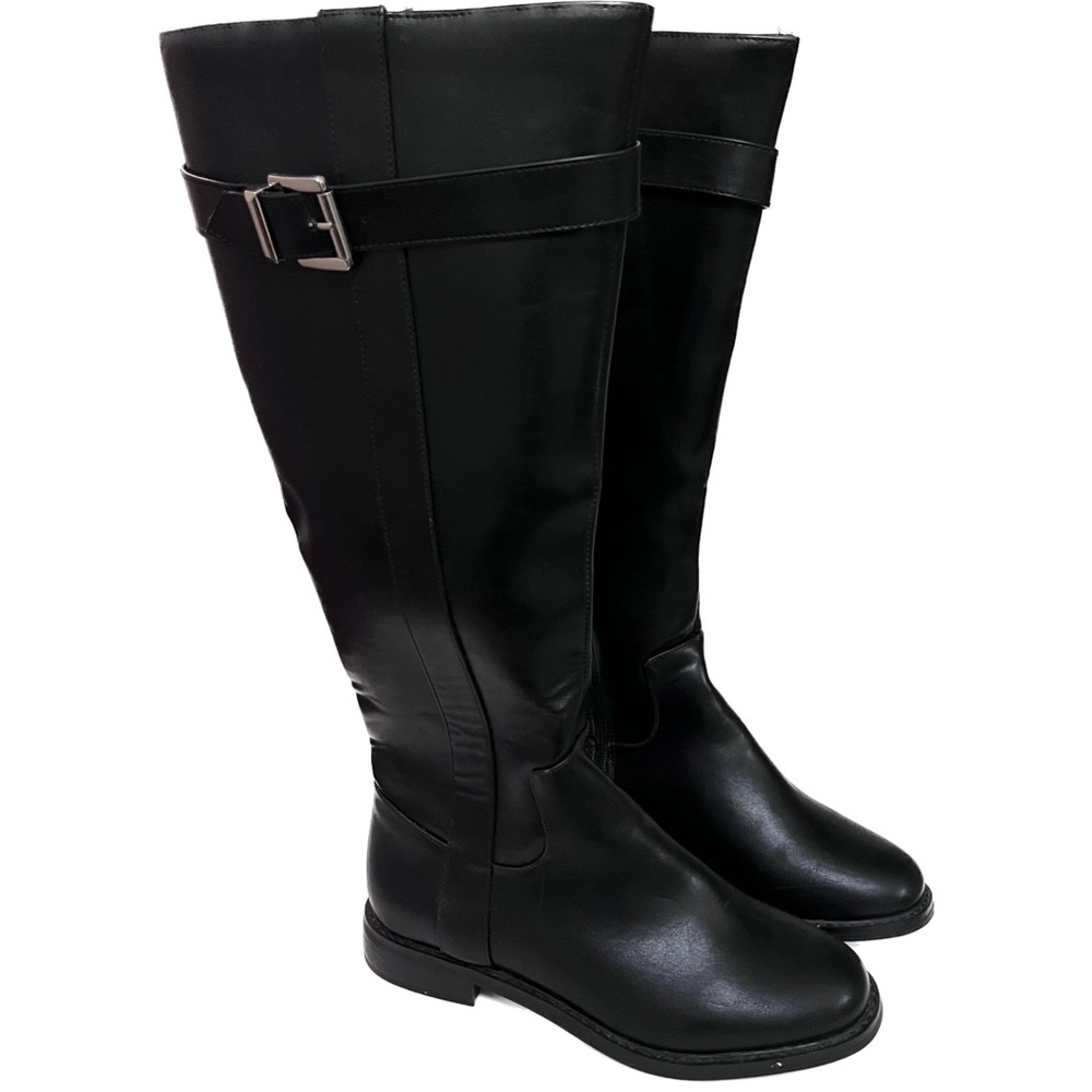 ASOS DESIGN Wide Fit Constance flat riding boots in black